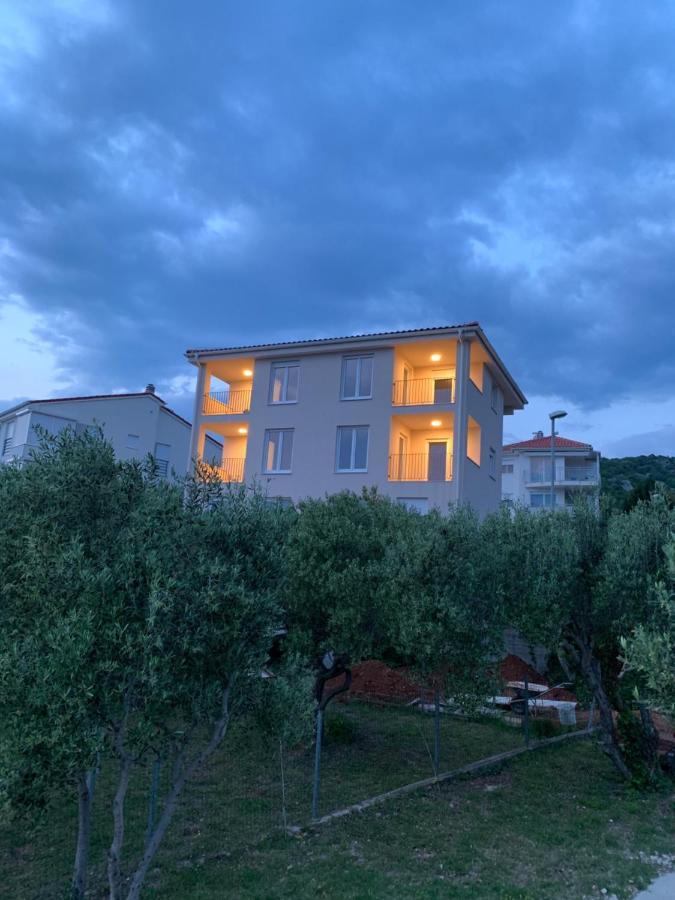 Twenty-Punat Apartments Экстерьер фото