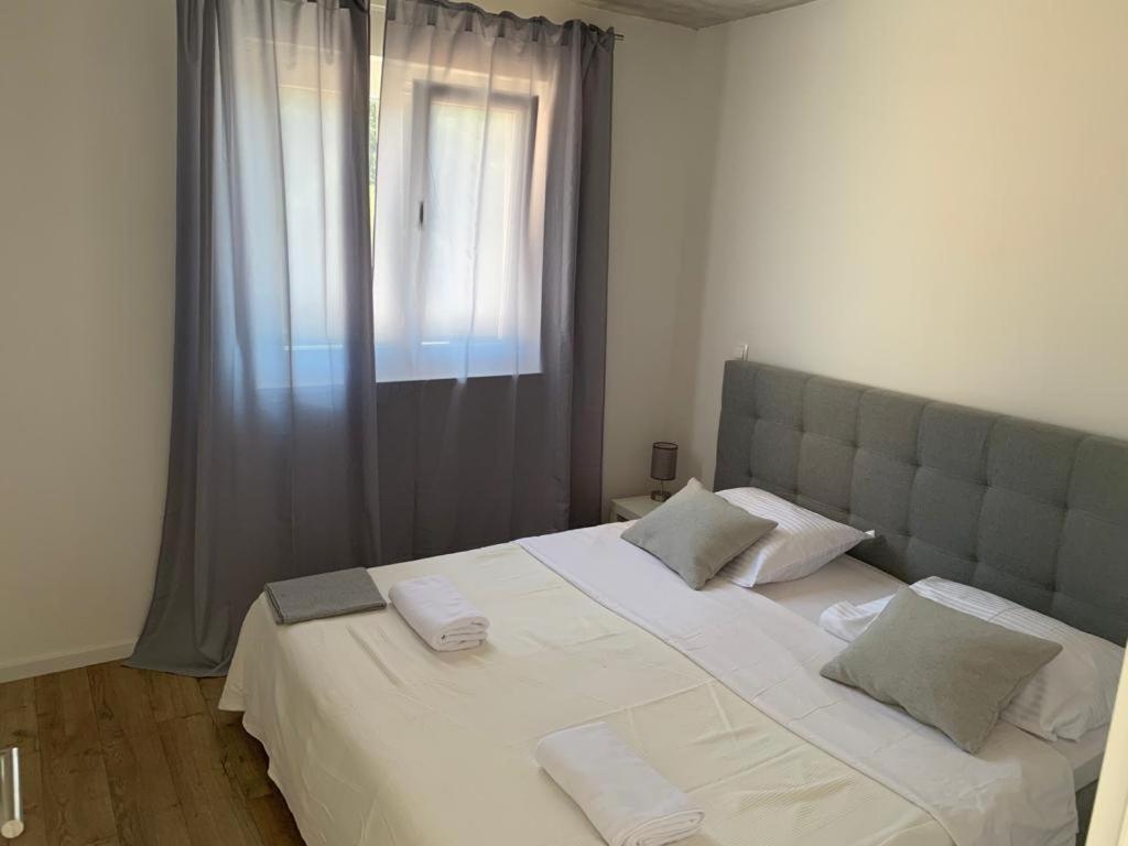 Twenty-Punat Apartments Экстерьер фото